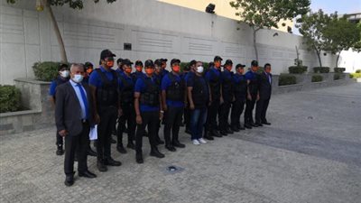 الأطقم الأمنية للمجموعة الافريقية تؤمن منافذ التجارة العالمية