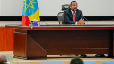 اعتقله والقضاء يحسم مصيره.. عاجل.. أبي أحمد ينتقم من زعيم المعارضة بقرار خطير