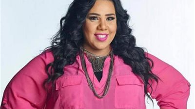 بالفيديو.. شيماء سيف تسخر من دينا الشربيني وترقص على ”أماكن السهر” لـ عمرو دياب