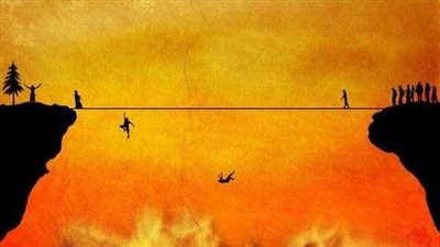 يجهلهم كثيرون.. أول من يحاسب يوم القيامة و ثلاثة تسعر بهم النار