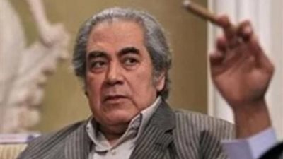 تطورات الحالة الصحية للفنان صبرى عبد المنعم