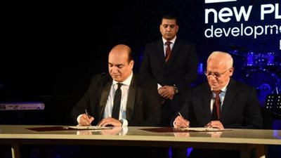 ” نيوبلان ” للتطوير العقارى توقع بروتوكولا  لتطوير ” ساحة مصر ”  بمحافظة بورسعيد