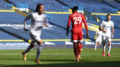 ليدز يونايتد يضرب فولهام برباعية في الدوري الإنجليزي الممتاز