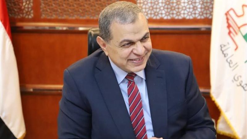 وزير القوى العاملة