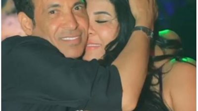 برلنتى عامر برفقة زوجها سعد الصغير فى إطلالة رومانسية