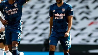 أرتيتا يكشف أسباب عدم مشاركة النني أمام وست هام