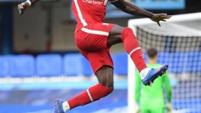 ليفربول يضرب تشيلسي بثنائية ماني في مشوار الحفاظ على البريميرليج