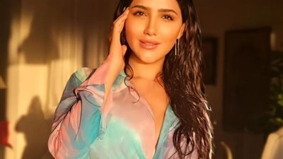 مى عمر تتألق في أحدث جلسة تصوير عبر ”انستجرام”