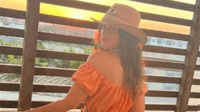 ليلى أحمد زاهر تتألق بإطلالة ساحرة فى أحدث جلسة تصوير لها