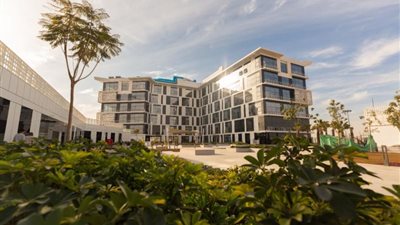 لطلاب الثانوية العامة ..  تعرف على البرامج الدراسية بالجامعات الأوروبية فى مصر EUE وأسعارها