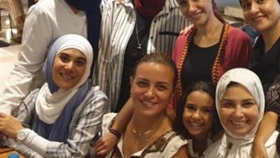 صورة.. ريهام عبد الغفور تثير الجدل.. ومتابعوها يتهمونها بـ ”التنمر” على المحجبات