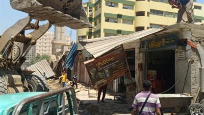 مخالفات بالجملة.. شاهد حصيلة إعادة الإنضباط للطريق العام بالجيزة