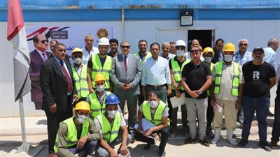 بالصور.. تسليم 8979 وثيقة تأمين للعمالة غير المنتظمة بالعلمين الجديدة