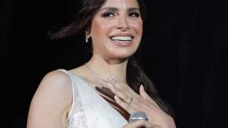 آمال ماهر