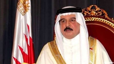 ملك البحرين يُعزي الرئيس السيسي في حادث كنيسة المنيرة