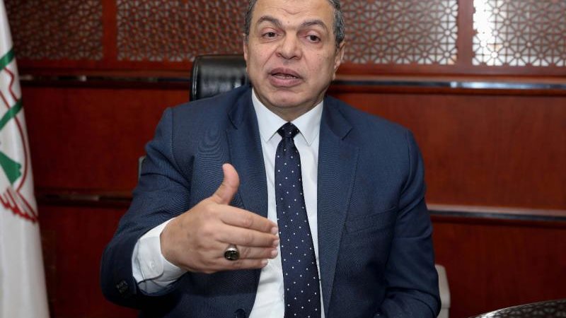 وزير القوى العاملة