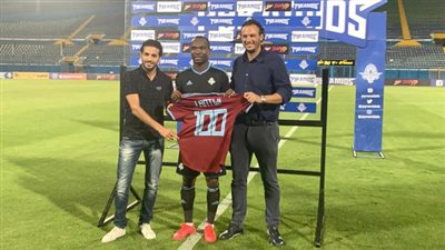 بالصور- تكريم جون أنطوي لدخوله نادي المائة