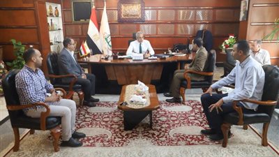 بالصور.. لقاء وزير القوى العاملة بأعضاء اللجنة النقابية للعاملين بديوان عام الوزارة