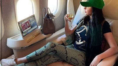 لاميتا فرنجية بإطلالة جريئة في أحدث ظهور