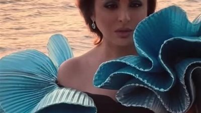 أنغام بإطلالة جديدة لي أحدث ظهور