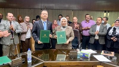 «نقل الكهرباء» توقع عقدين بـ 720 مليون جنيه لتدعيم التغذية الكهربائية لمشروع الدلتا الجديدة