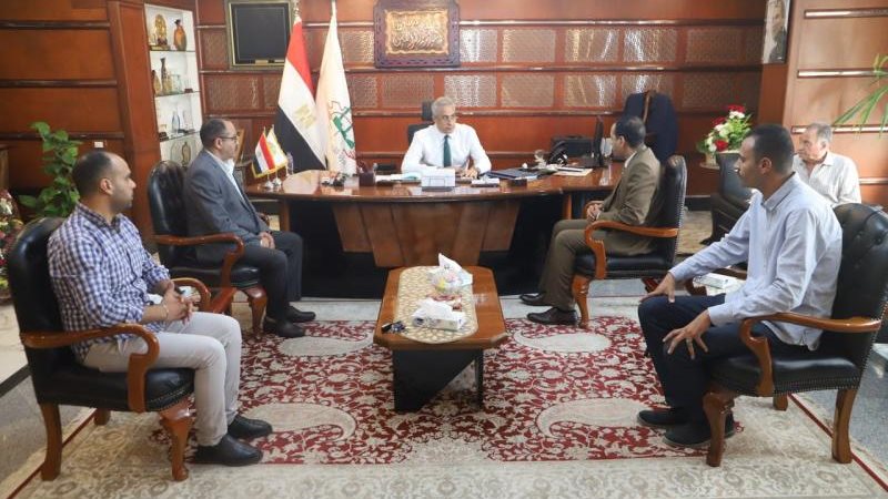 وزير القوى العاملة