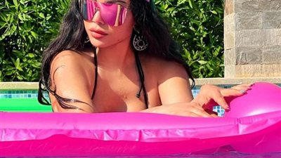 هيفاء وهبى بإطلالة صيفية جريئة في أحدث ظهور