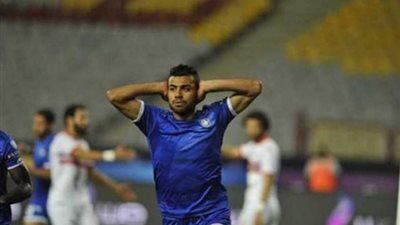 بيراميدز يطلب التعاقد مع حسام حسن رسميا