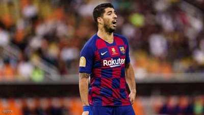 الشرطة الإيطالية تحقق في مزاعم تلاعب سواريز في اختبارات الحصول على الجنسية