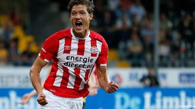 أتالانتا الإيطالي يعلن ضم لامرز مهاجم أيندهوفن الهولندي