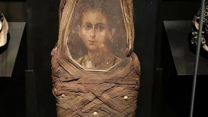 مومياء طفل فرعوني
