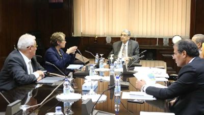 وزير الكهرباء يلتقي ممثلة شركة   ZHERO الايطالية لبحث وتعزيز التعاون