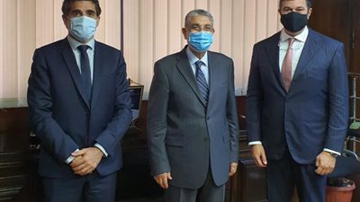 وزير الكهرباء يبحث التعاون المشترك مع شركة SAIPEM الإيطالية