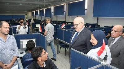 3000 طالب بمبادرة ”أشبال مصر الرقمية” ينهون اختباراتهم إلكترونيا بجامعة القاهرة خلال يومين