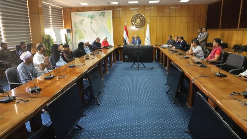 وزير القوى العاملة