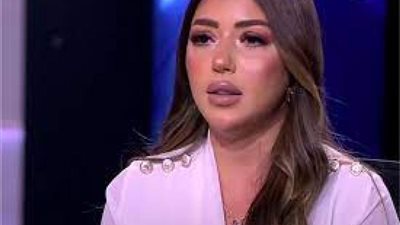 سارة سلامة تودع الصيف بإطلالة مميزة