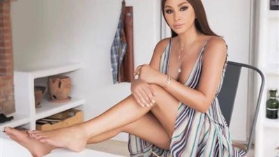 إليسا تتعرض لإنتقادات حادة بسبب كواليس أغنيتها الأخيرة