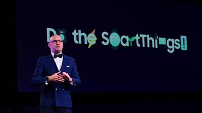 سامسونج تكشف عن رؤيتها لحياة أذكى ومستقبل أكثر استدامة في معرض IFA 2022 للإلكترونيات الاستهلاكية في برلين