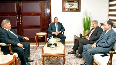 تفاصيل لقاء وزير التنمية المحلية ووفد لجنة الإدارة المحلية بمجلس النواب