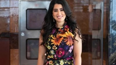 أيتن عامر بإطلالة مبهجة في أحدث ظهور