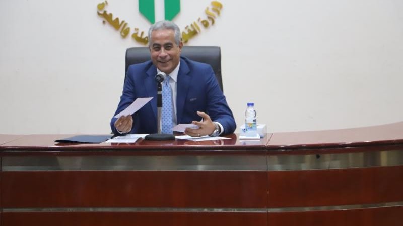 وزير القوى العاملة