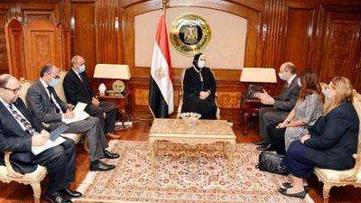 نيفين جامع : فرص كبيرة لتعزيز الشراكة التجارية والصناعية بين مصر والمجر خلال المرحلة المقبلة
