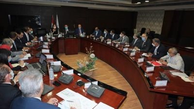 تفاصيل إجتماع وزيرى النقل والتخطيط بشأن تأسيس أول مصنع للوحدات المتحركة بالجر الكهربائي