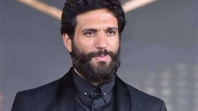 حسن الرداد وروبي يتعاقدان على مسرحية   سيدتي الجميلة