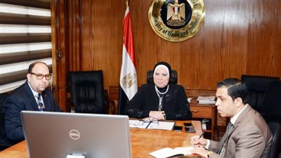 نيفين جامع : طرح 7 مجمعات صناعية امام المستثمرين مطلع شهر أكتوبر المقبل