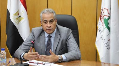 وزير القوى العاملة يزف بشرى سارة لأصحاب تعويضات حرب الخليج