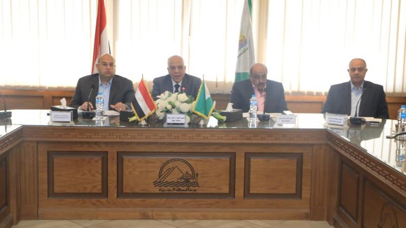 لقاء محافظ الجيزة