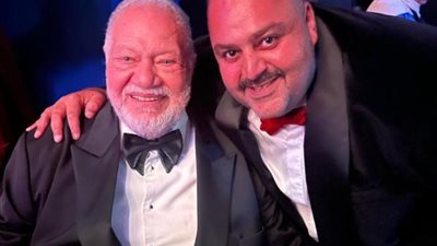 شيكو برفقة يحيي الفخرانى في أحدث ظهور له