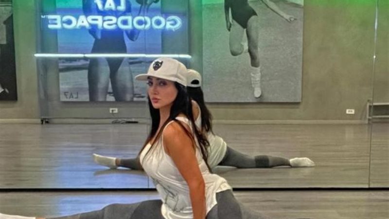 سامية