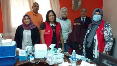 التعليم العالي تنظم حملة صحية لإجراء عدد من التحاليل للعاملين بوزارة التعليم العالي والبحث العلمي بالمجان